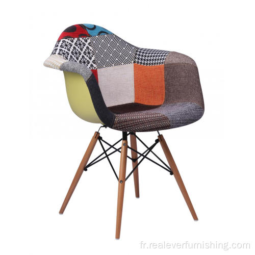 réplique de chaise rembourrée patchwork eames daw